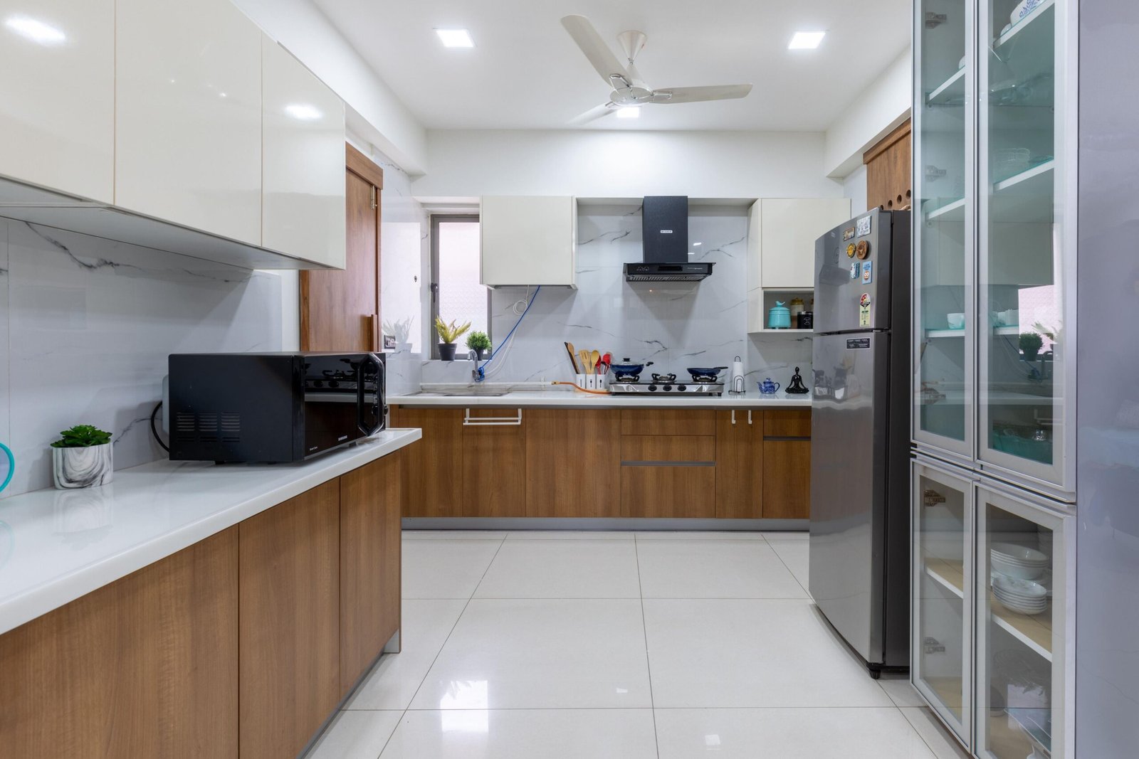 Contemporary Dining Room